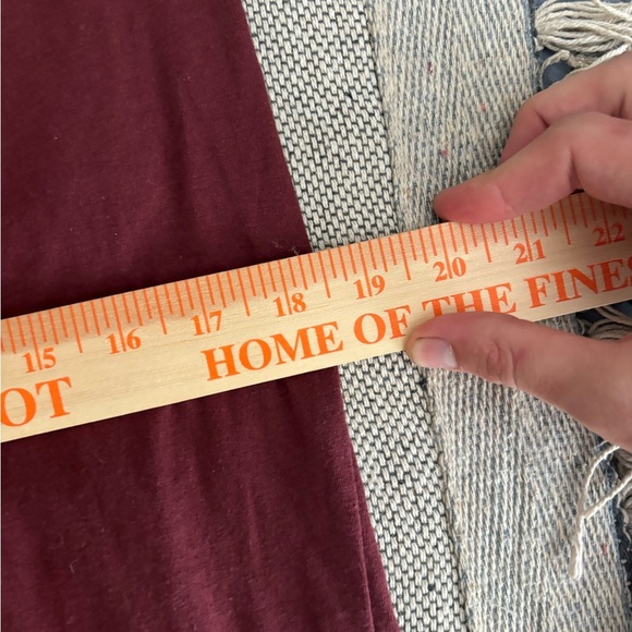 Men’s Maroon Volcom Medium Collared Casual Button Up Shirt - Picture 4 of 9